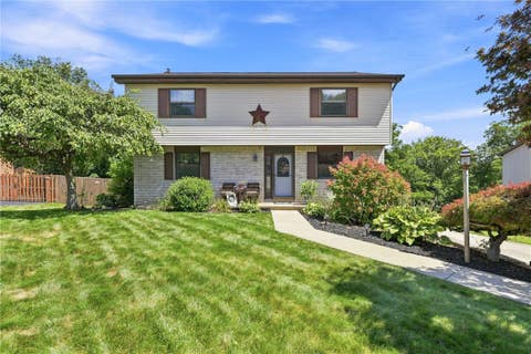 Homes For Sale - 10322 Roseway Blvd Blvd<br/> Irwin, PA 15642