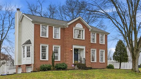 402 Lundy Ct Cranberry Twp PA 16066