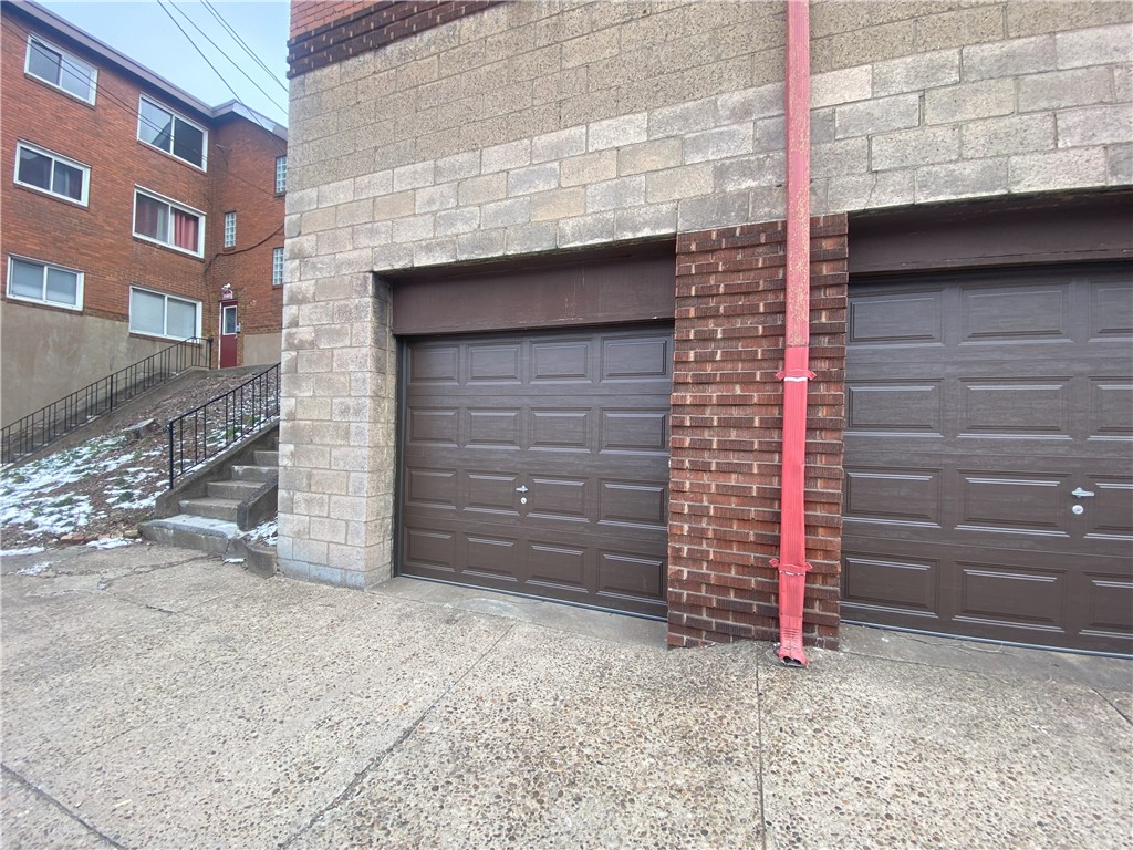 Swissvale, Pennsylvania 15218, United States, 2 Bedrooms Bedrooms, ,1 BathroomBathrooms,Residential,Active,86662