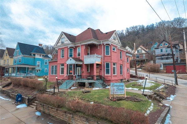 200 CALDWELL AVE, WILMERDING, PA 15148 - Image c211a1abf8adbcc91f5d348b8decaf85/1292350403