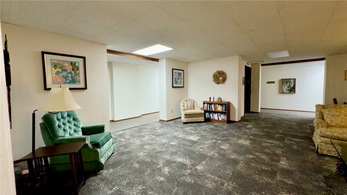 103 Woodstone Ln Unit #42