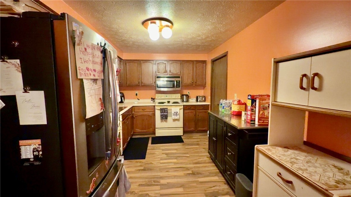 103 Woodstone Ln Unit #42