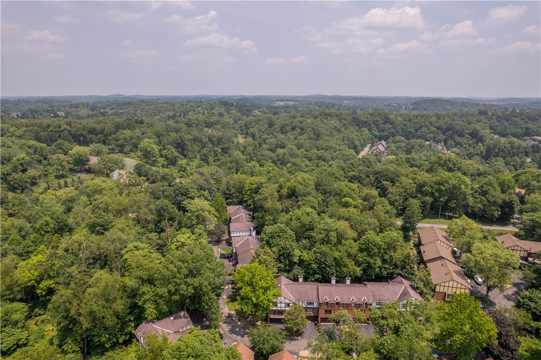 301 Trailside Dr