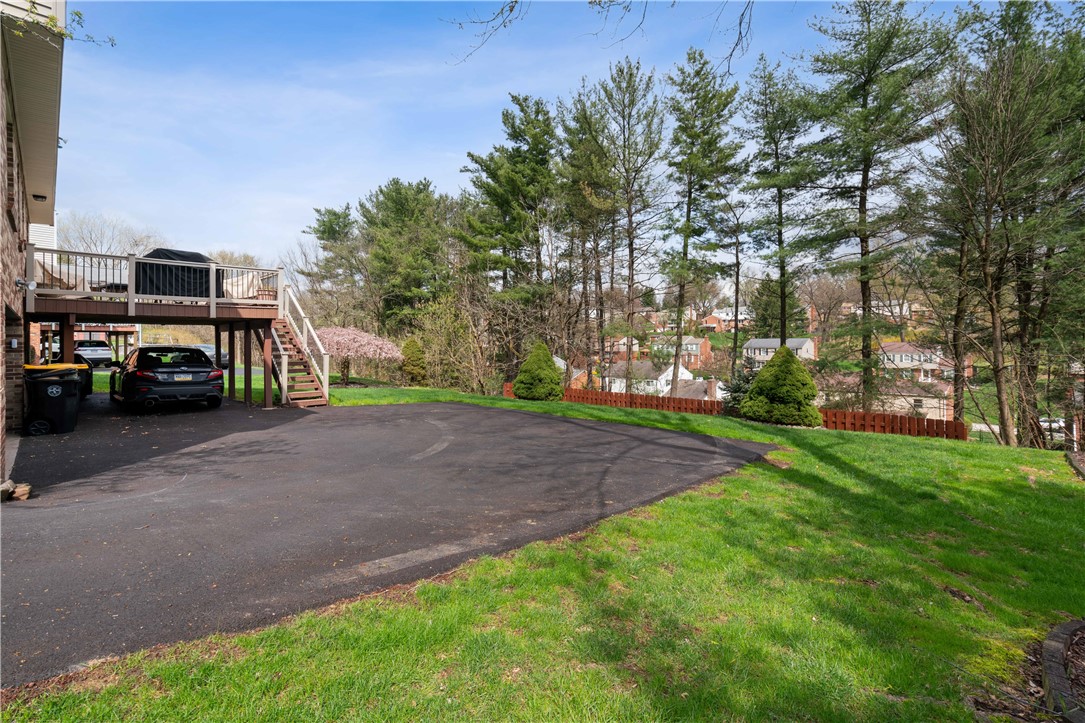1171 Fox Terrier Dr Dr, Bethel Park, Pennsylvania image 24