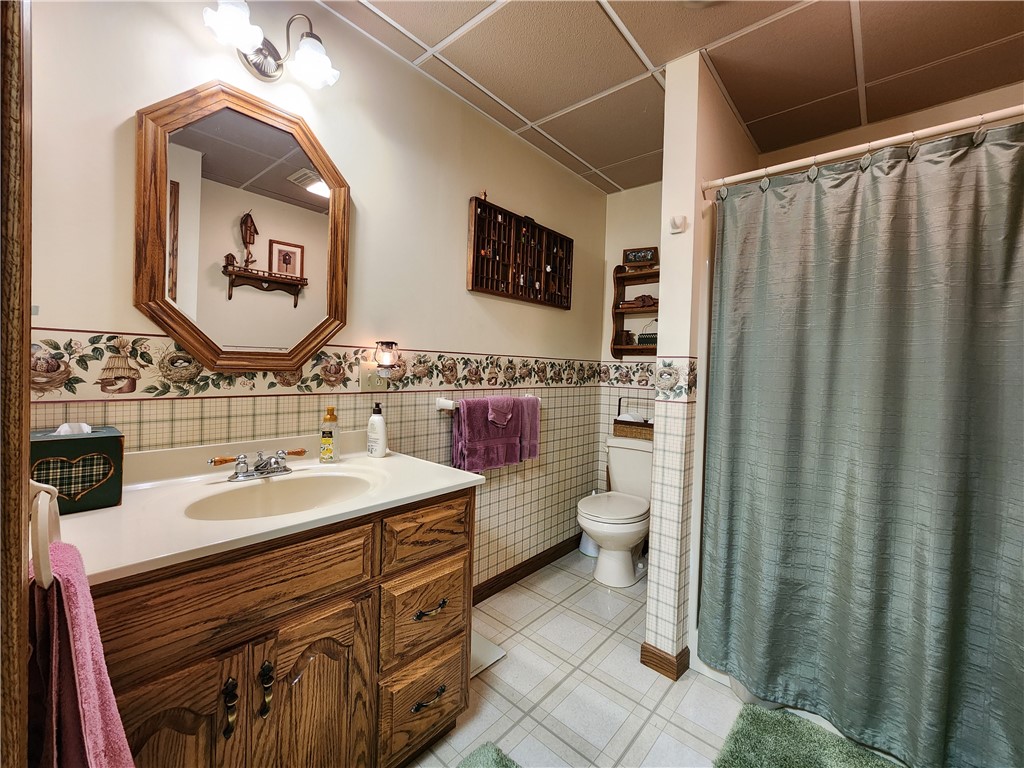 Coolspring Twp, Pennsylvania 16137, United States, 3 Bedrooms Bedrooms, ,4 BathroomsBathrooms,Residential,Active,146257