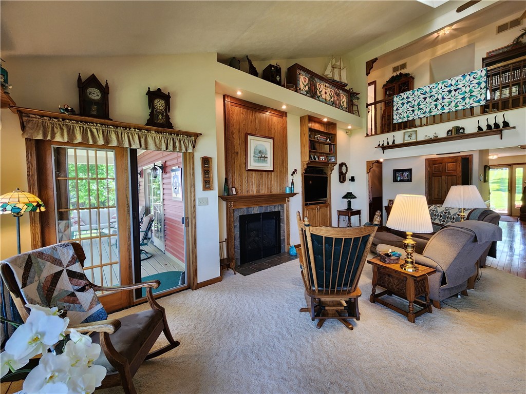 Coolspring Twp, Pennsylvania 16137, United States, 3 Bedrooms Bedrooms, ,4 BathroomsBathrooms,Residential,Active,146257