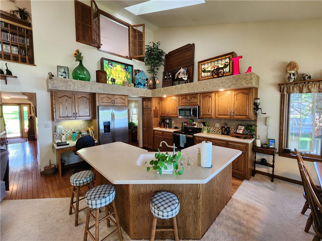 Coolspring Twp, Pennsylvania 16137, United States, 3 Bedrooms Bedrooms, ,4 BathroomsBathrooms,Residential,Active,146257