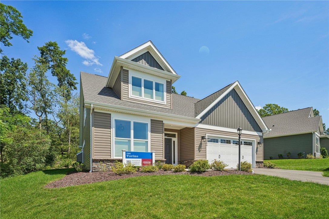 2004 Lakeside Dr