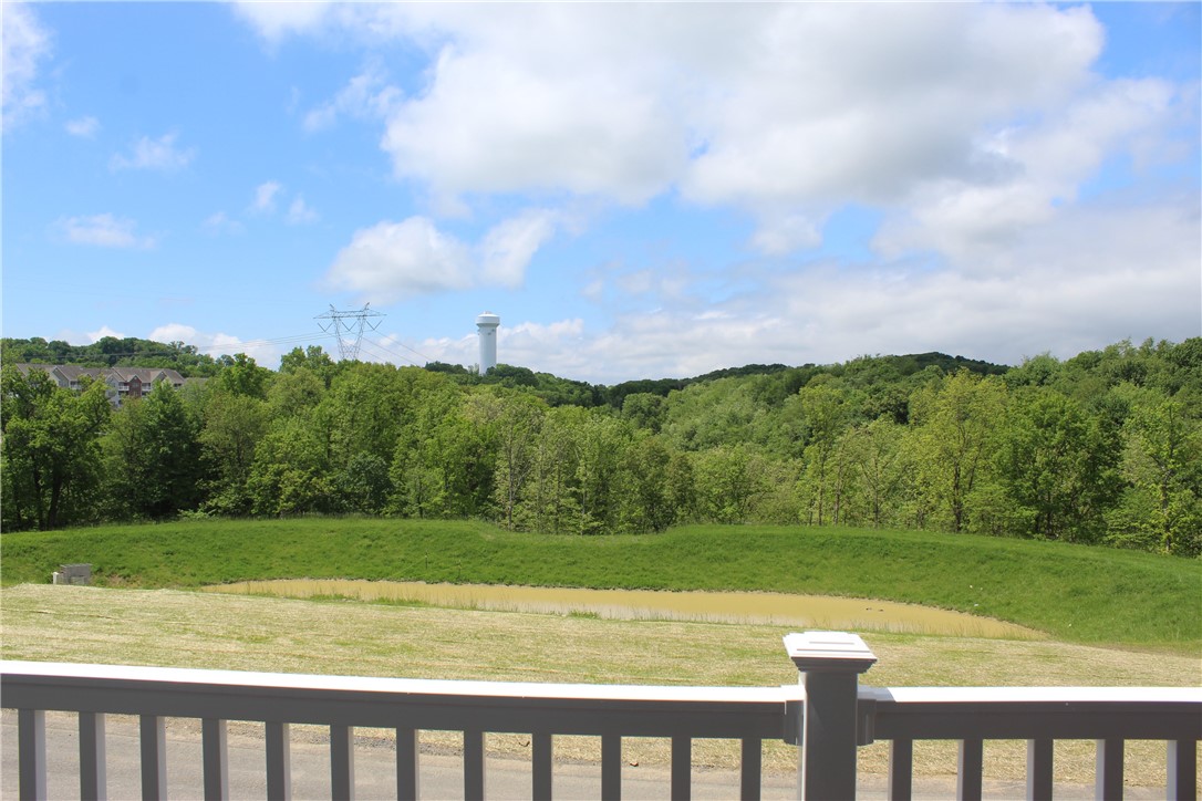 484 Nolan Cir Cir, Cranberry Twp, Pennsylvania image 3