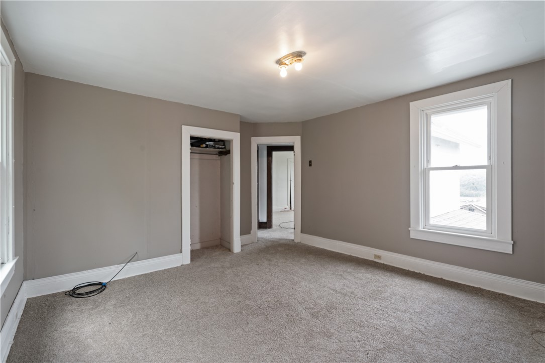 228 W 11th Ave Ave, Tarentum, Pennsylvania image 25