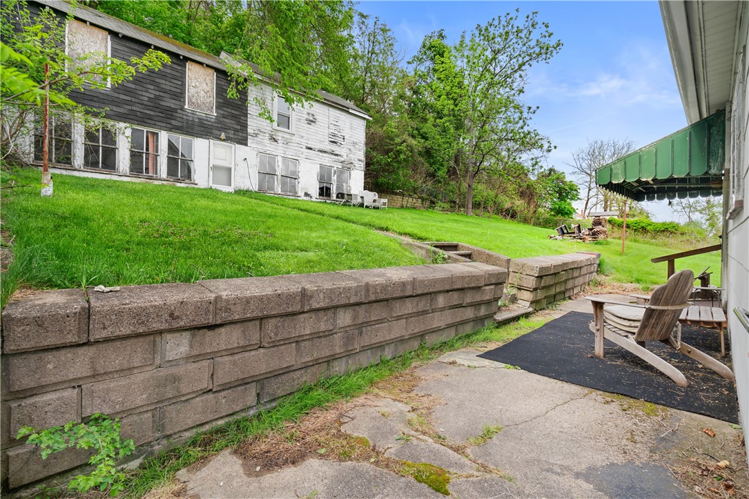 228 W 11th Ave Ave, Tarentum, Pennsylvania image 6