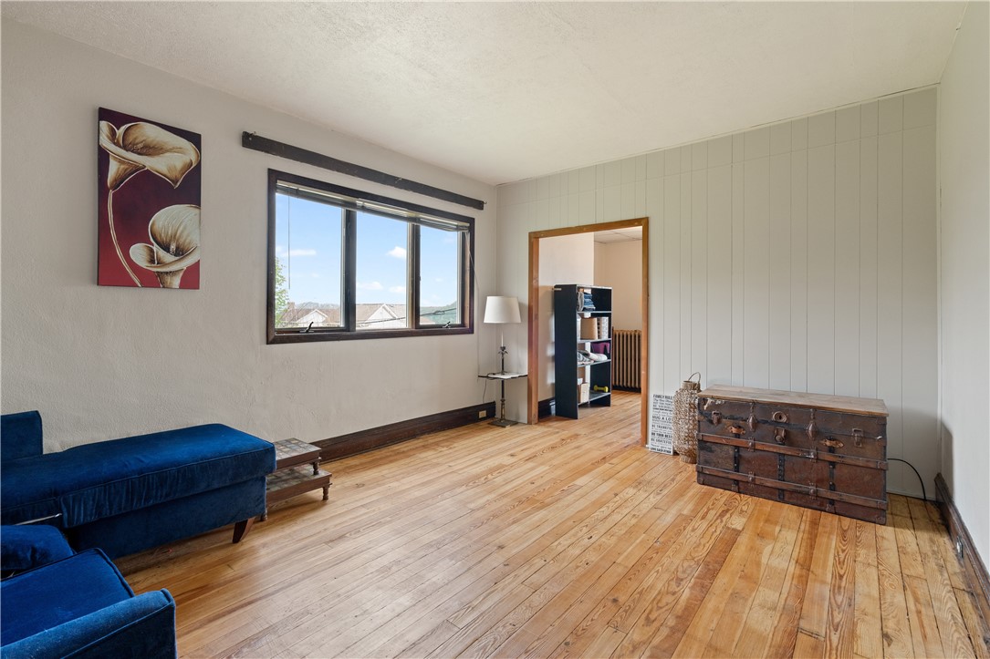 228 W 11th Ave Ave, Tarentum, Pennsylvania image 8