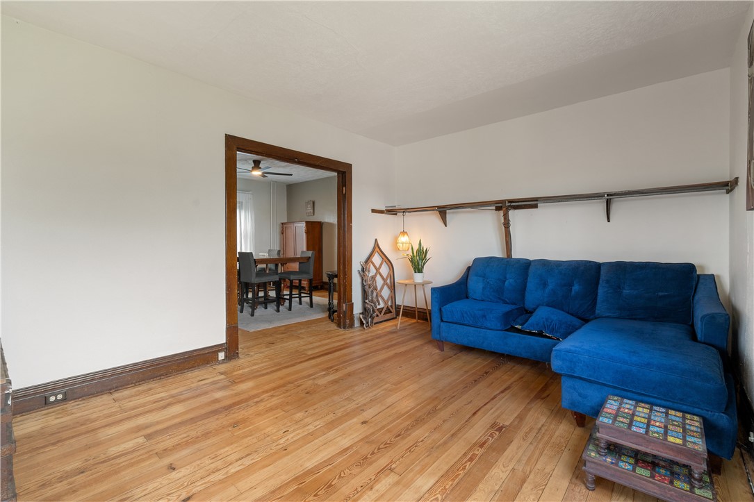 228 W 11th Ave Ave, Tarentum, Pennsylvania image 7