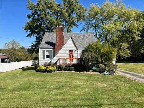 Photo of 774 Wheatland Rd, West Middlesex, PA 16159 (MLS # 1724564)