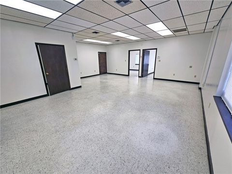 Photo of 4488 Steubenville Pike, Pittsburgh, PA 15205 (MLS # 1740125)