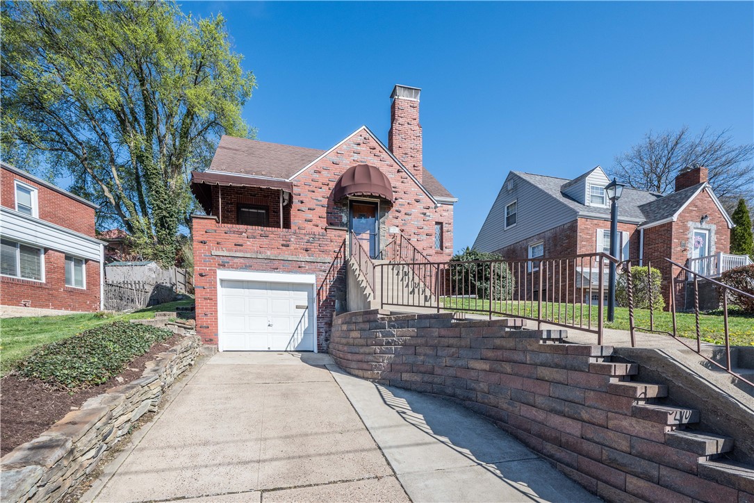 4004 Cloverlea St St, Brentwood, Pennsylvania image 2