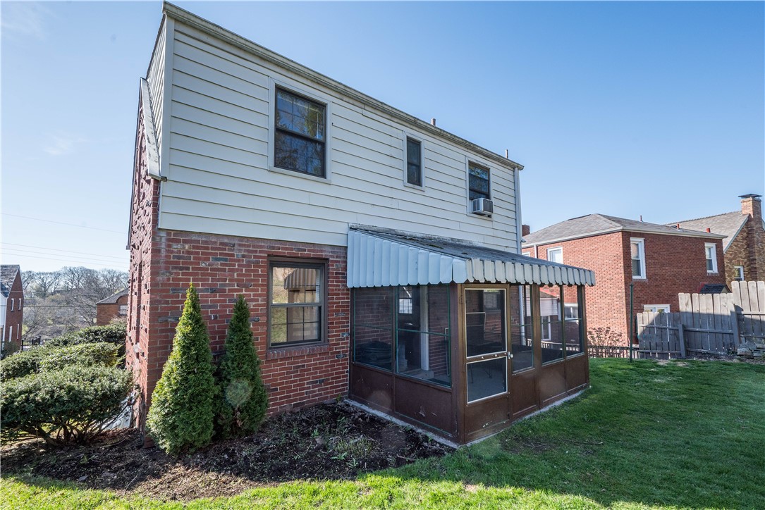 4004 Cloverlea St St, Brentwood, Pennsylvania image 35