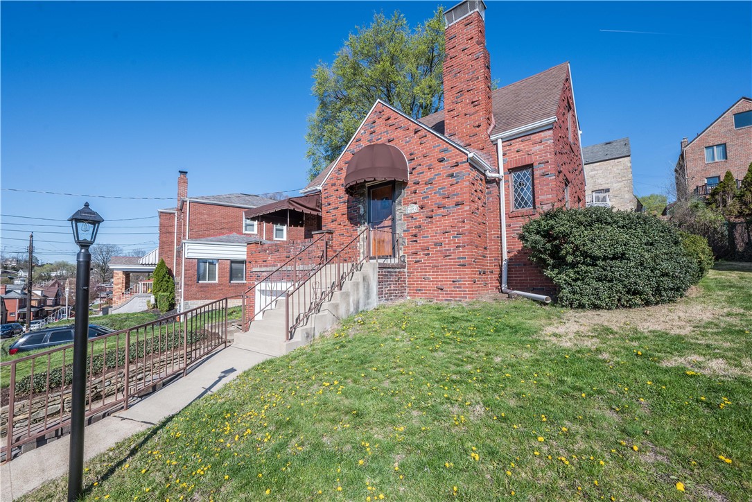 4004 Cloverlea St St, Brentwood, Pennsylvania image 3