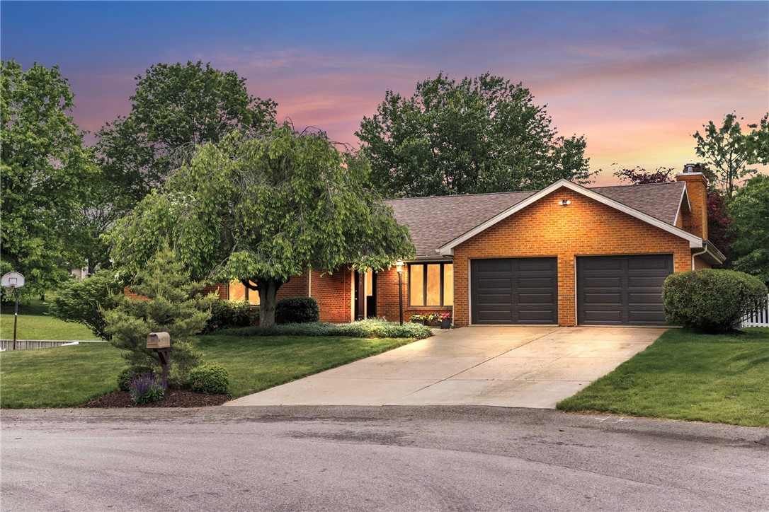 315 Village Ct