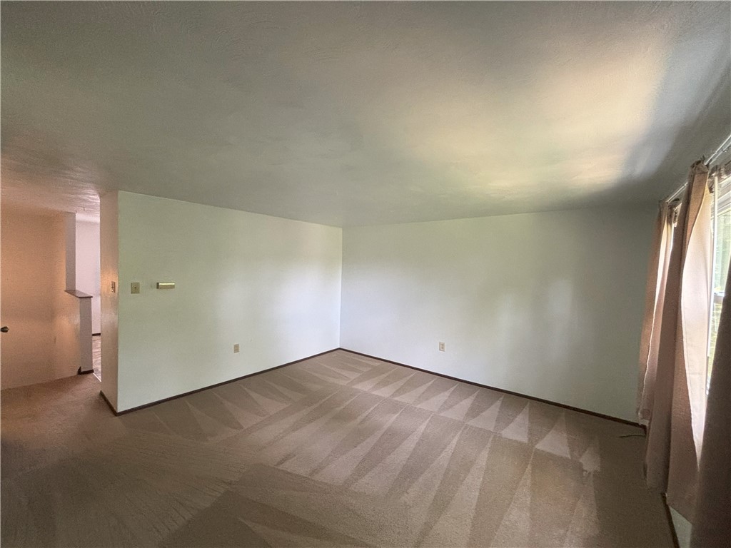 City Of Greensburg, Pennsylvania 15601, United States, 3 Bedrooms Bedrooms, ,2 BathroomsBathrooms,Residential,Active,183116