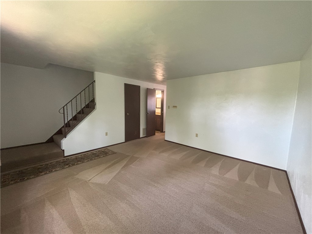 City Of Greensburg, Pennsylvania 15601, United States, 3 Bedrooms Bedrooms, ,2 BathroomsBathrooms,Residential,Active,183116