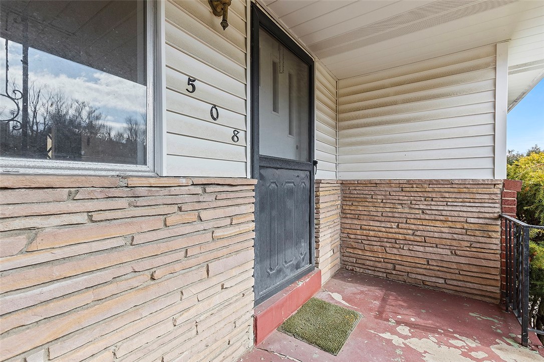 508 Dunn Drive Dr, Whitehall, Pennsylvania image 4