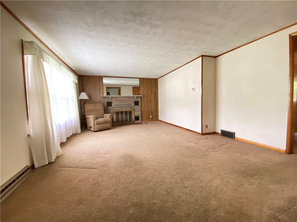 West Salem Twp, Pennsylvania 16125, United States, 3 Bedrooms Bedrooms, ,1 BathroomBathrooms,Residential,Contingent,133511