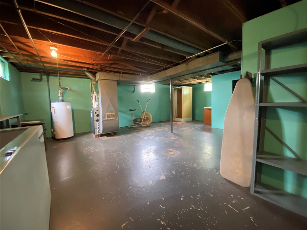 West Salem Twp, Pennsylvania 16125, United States, 3 Bedrooms Bedrooms, ,1 BathroomBathrooms,Residential,Contingent,133511