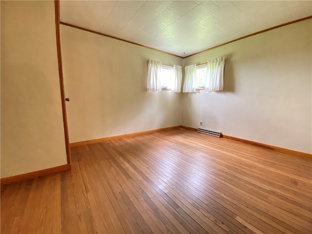 West Salem Twp, Pennsylvania 16125, United States, 3 Bedrooms Bedrooms, ,1 BathroomBathrooms,Residential,Contingent,133511