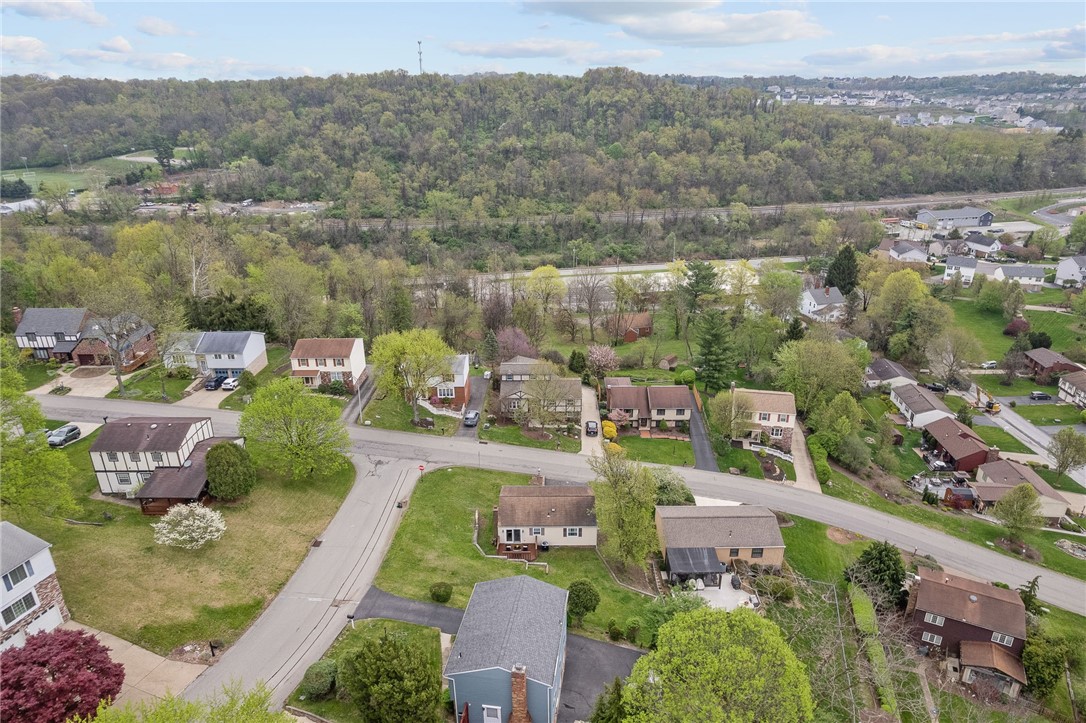 948 Broglie Dr Dr, South Park, Pennsylvania image 36