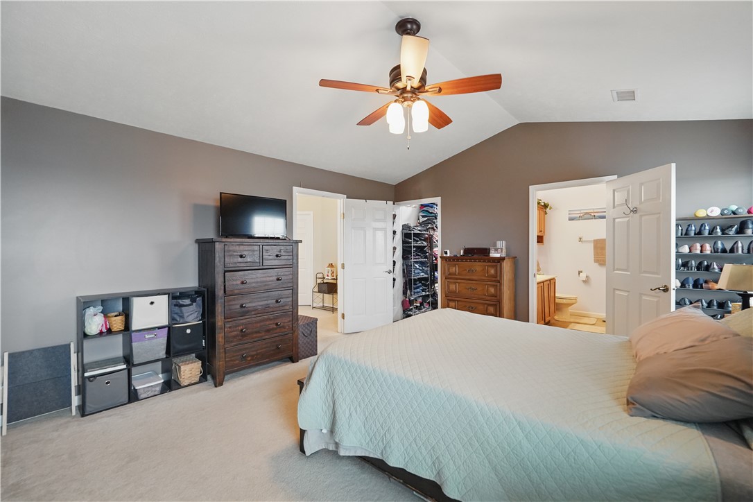 Hempfield Twp - Wml, Pennsylvania 15601, United States, 4 Bedrooms Bedrooms, ,4 BathroomsBathrooms,Residential,Contingent,145921