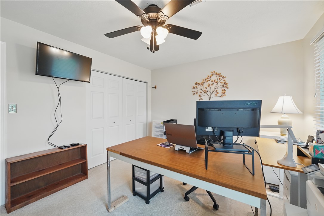 Hempfield Twp - Wml, Pennsylvania 15601, United States, 4 Bedrooms Bedrooms, ,4 BathroomsBathrooms,Residential,Contingent,145921