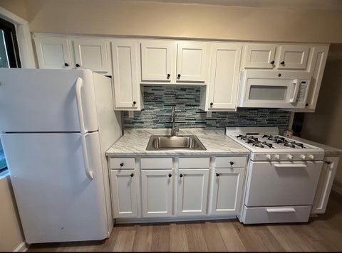 Photo for 118 Delaware Drive