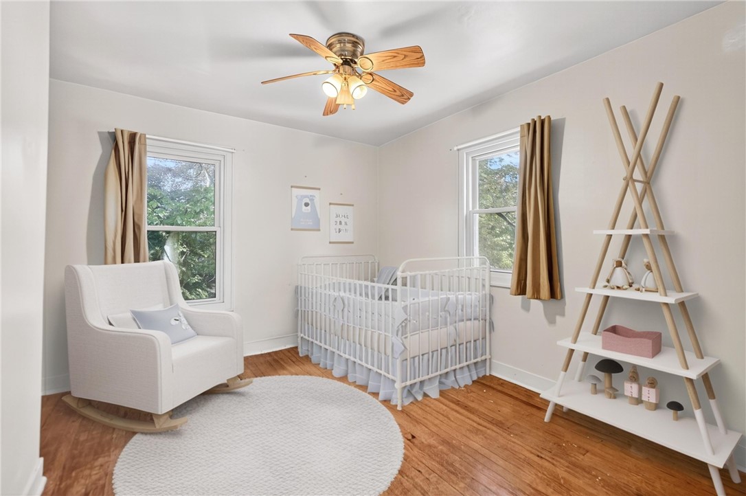 Bethel Park, Pennsylvania 15102, United States, 3 Bedrooms Bedrooms, ,1 BathroomBathrooms,Residential,Active,185940