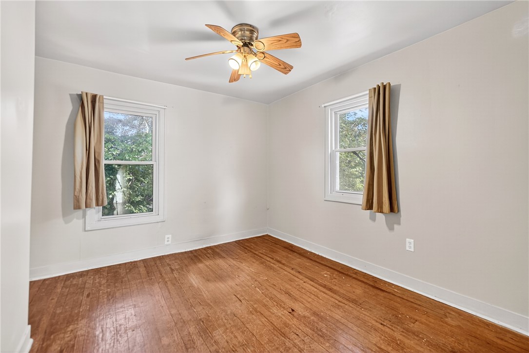 Bethel Park, Pennsylvania 15102, United States, 3 Bedrooms Bedrooms, ,1 BathroomBathrooms,Residential,Active,185940