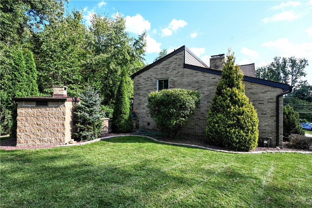 446 Lewis Run Road