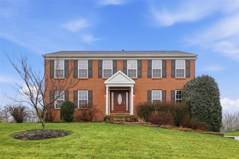 Photo of 251 Field Club Cir, Mckees Rocks, PA 15136 (MLS # 1735398)