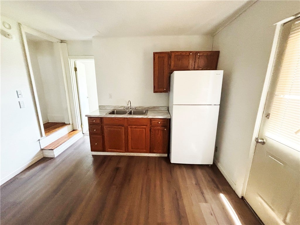 320 N 3rd