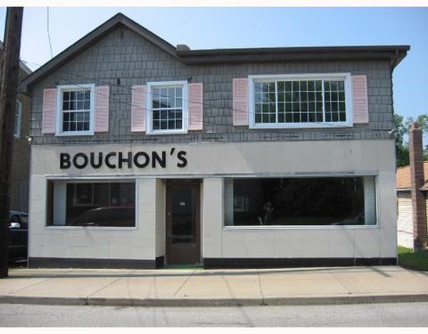 Photo of 166 Main St, Imperial, PA 15126 (MLS # 1738224)