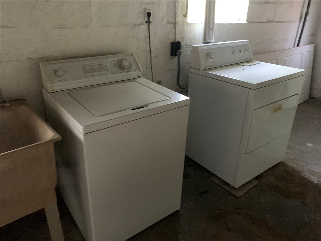 Penn Hills, Pennsylvania 15235, United States, 2 Bedrooms Bedrooms, ,1 BathroomBathrooms,Residential,Active,171527