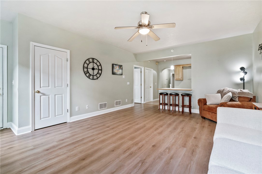 248 Adams Pointe Blvd 9