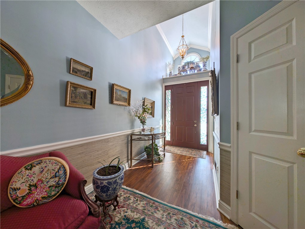 502 Independence Ct