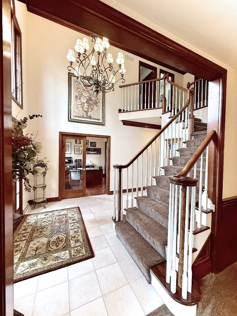 300 Pine Valley Dr