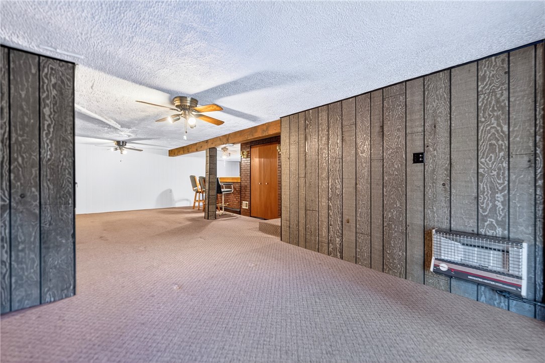 Ross Twp, Pennsylvania 15229, United States, 3 Bedrooms Bedrooms, ,2 BathroomsBathrooms,Residential,Contingent,222532