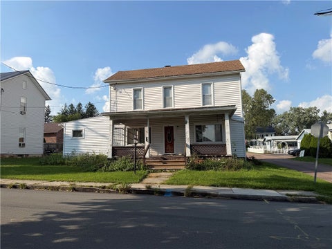 Homes For Sale - 411 North St St<br/> Berlin, PA 15530
