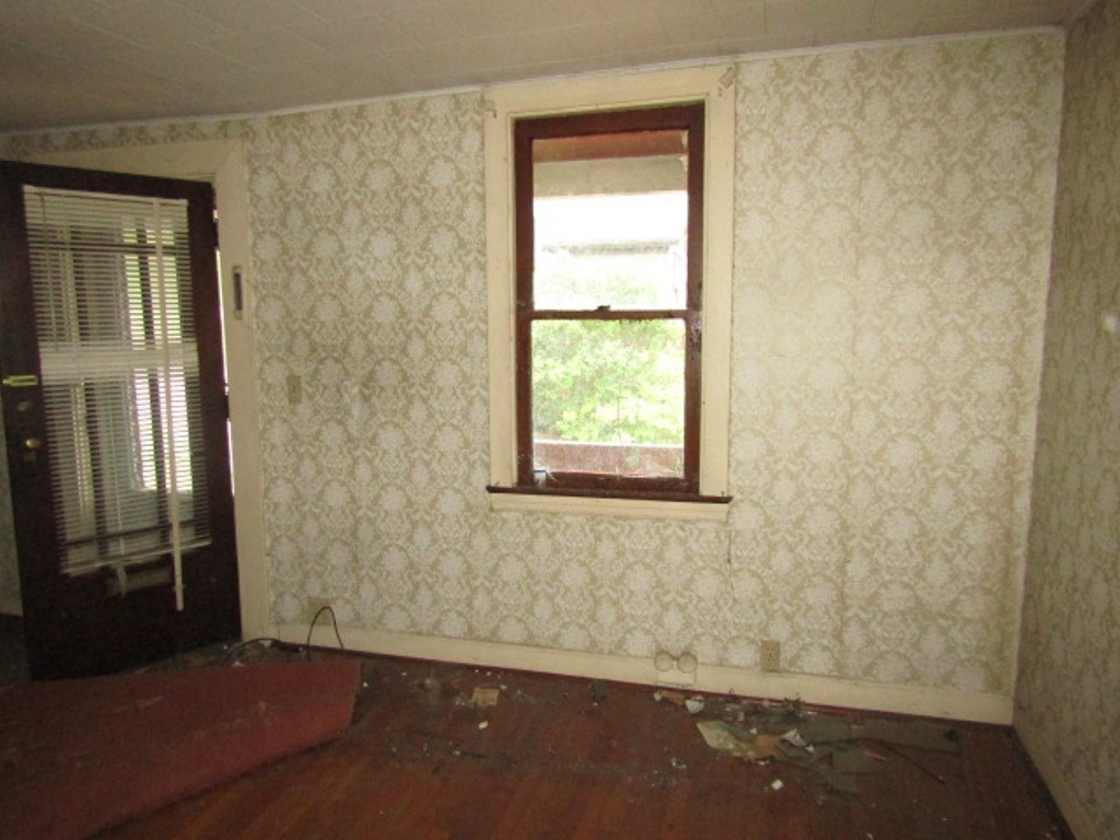 445 4th St St, Freedom, Pennsylvania image 7