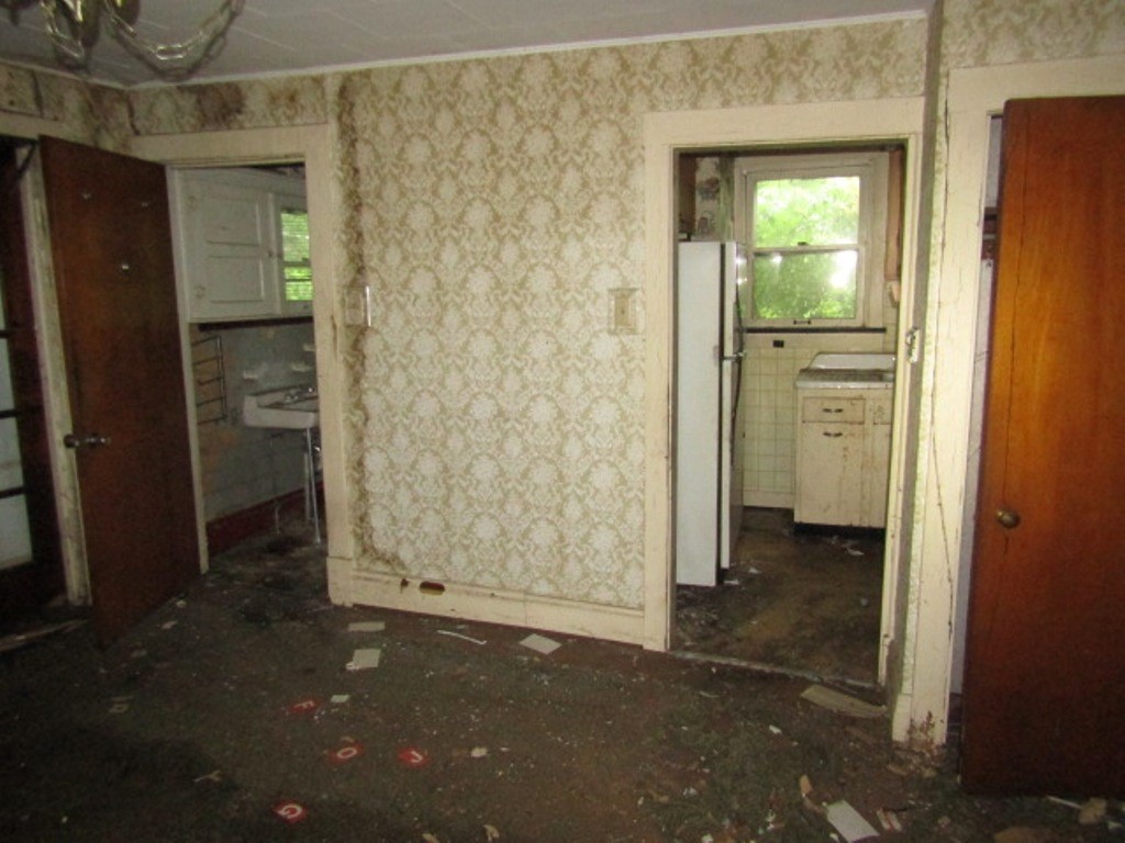 445 4th St St, Freedom, Pennsylvania image 10