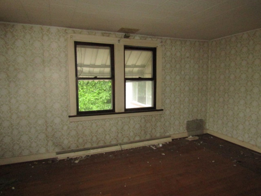 445 4th St St, Freedom, Pennsylvania image 6