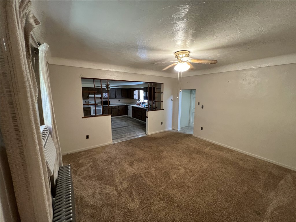 Trafford, Pennsylvania 15085, United States, 3 Bedrooms Bedrooms, ,1 BathroomBathrooms,Residential,Active,36501