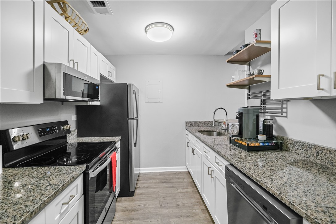 Downtown Pgh, Pennsylvania 15219, United States, 1 Bedroom Bedrooms, ,2 BathroomsBathrooms,Residential,Pending,30547